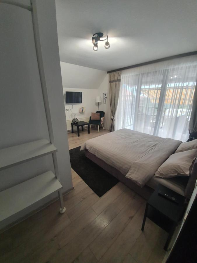 Pensiunea Relax Curtea de Argeş Exterior foto